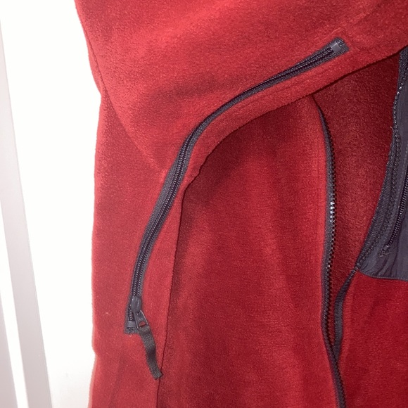 Columbia Fleece Jacket - Picture 8 of 8